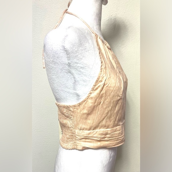Roxy Peach Minerva Halter Top Surfer Style
Beach Summer Boho Chic NWT
Size Small - Picture 4 of 7